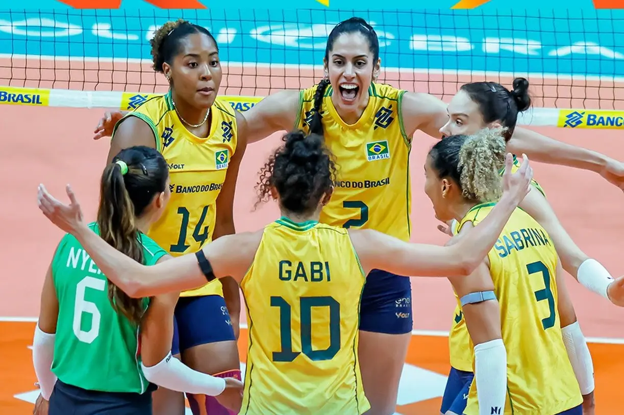 Brasil vence Chile e fica a uma vitória do título do Sul-Americano de vôlei